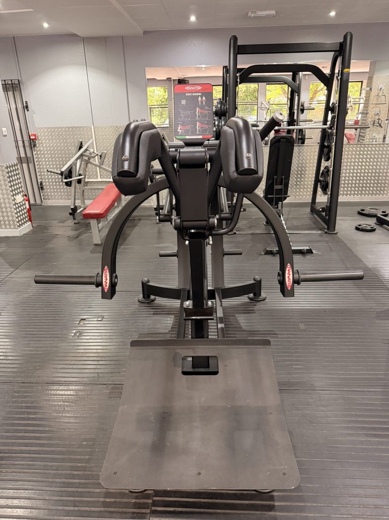 Squat machine